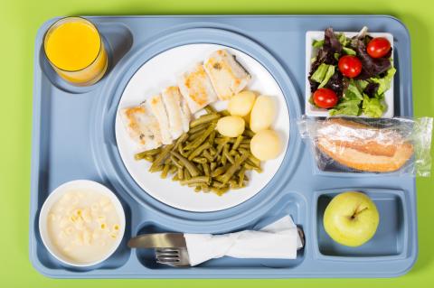 A hospital meal tray