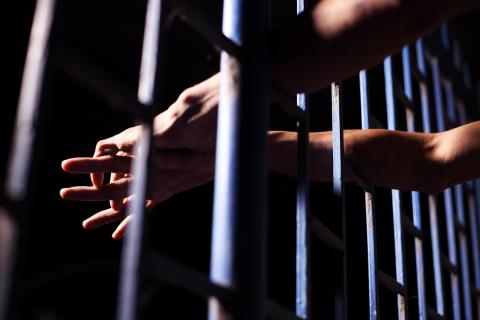 support for prison needle exchange programs